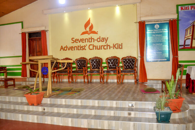 KitiChurchInside6 1 768x510